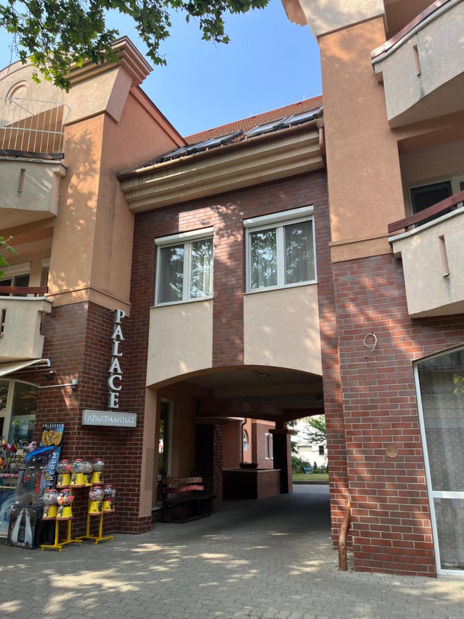Grace Apartman Hajdúszoboszló Extérieur photo